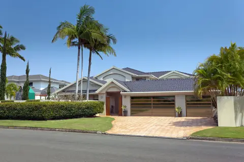 Horizon MultiView garage door in Copper Anodize on a home